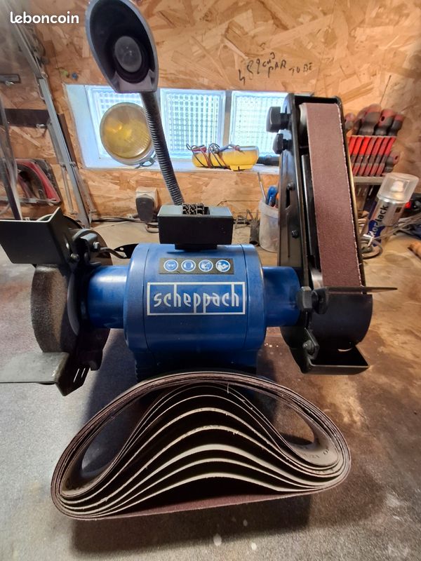 Scheppach Touret à Meuler BGS700 - 250W - Disque 150mm Et Bande Abrasive - Idéal Métal Et Plastique