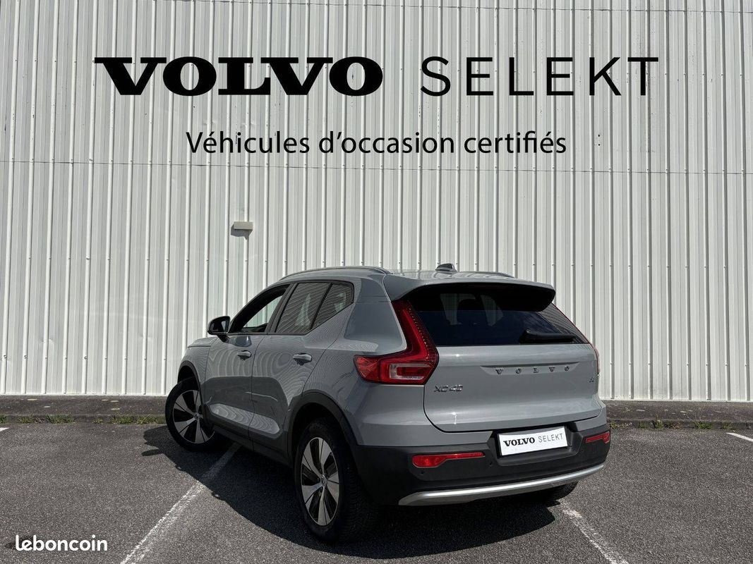 VOLVO XC40 B3 163 ch DCT7 Plus (image 4)