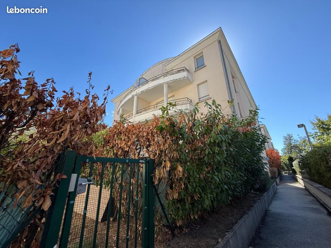 Appartement 2 pièces 33 m² · à Le Plessis-Trévise · 33 m² · 159 000 €