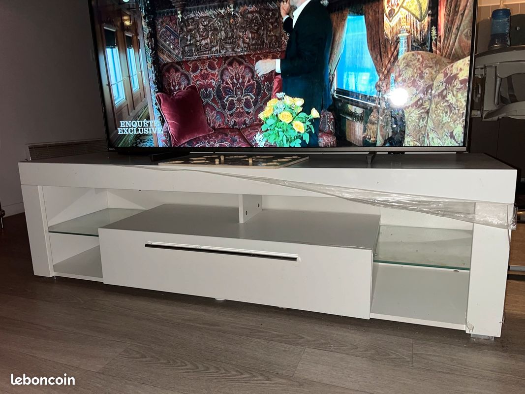 Meuble télé (image 2)