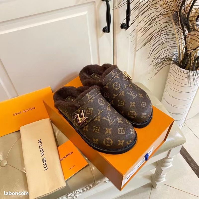 Chaussures Louis Vuitton Pour Hommes - 37 en vente sur 1stDibs  chaussure louis  vuitton homme prix, chaussures louis vuitton homme, louis vuitton shoes  homme