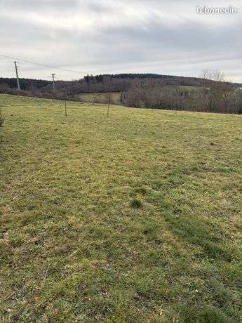 Terrain 1799 m² Blot-l'Église