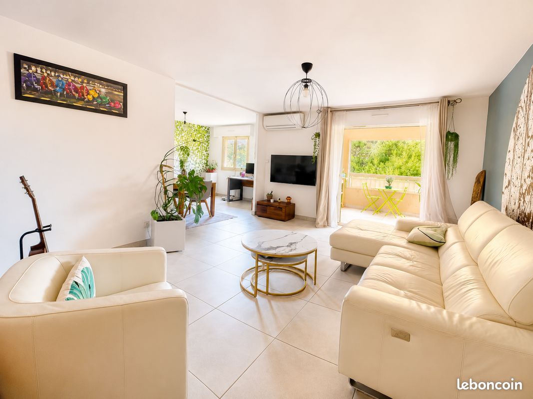 Appartement 5 pièces 135 m² · à Saint-Mandrier-sur-Mer · 135 m² · 349 600 €