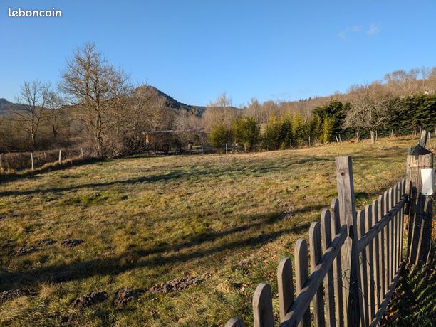 Terrain 750 m² Saint-Julien-Chapteuil