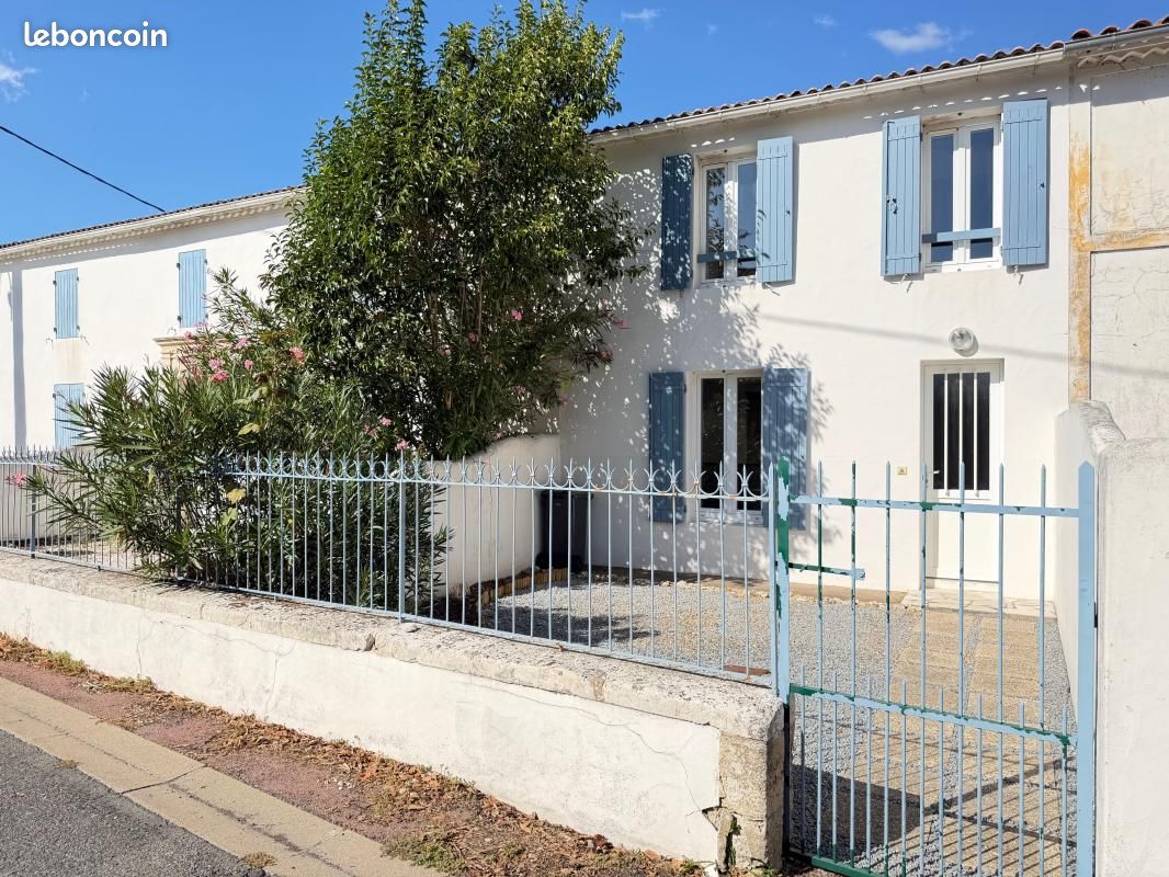 Maison 3 pièces 98 m² · à Saint-Palais-sur-Mer · 98 m² · 950 €/mois