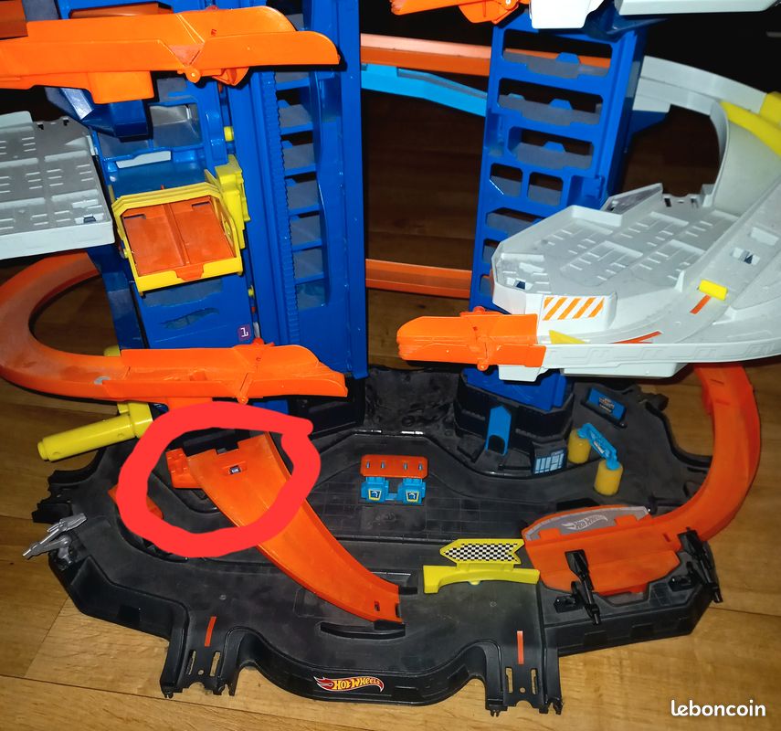 Garage hot wheels (image 2)