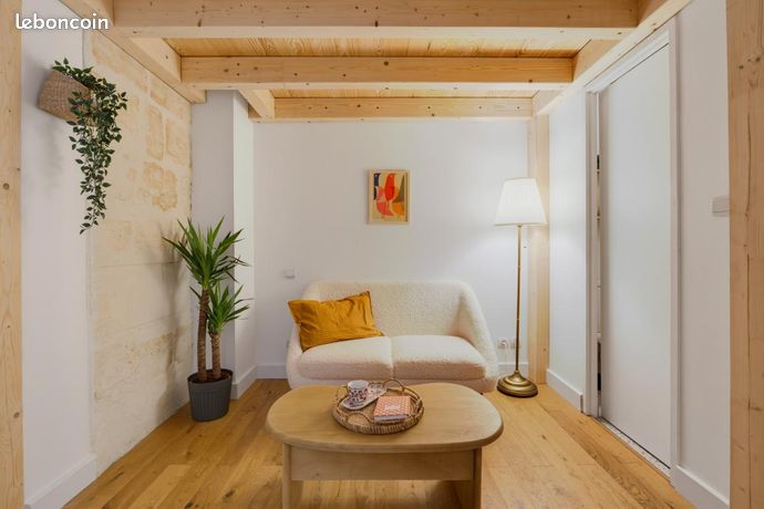 Appartement 1 pièce 17 m² — 4