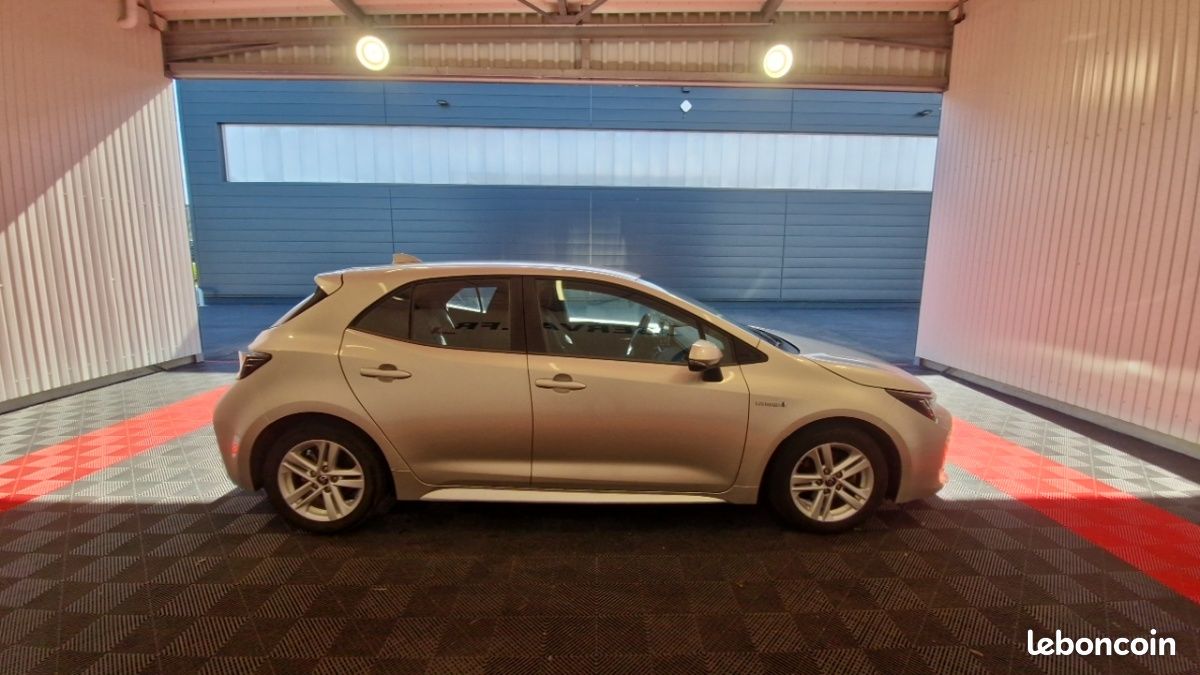 Toyota Corolla PRO HYBRIDE MY20 122H DYNAMIC BUSINESS (image 4)