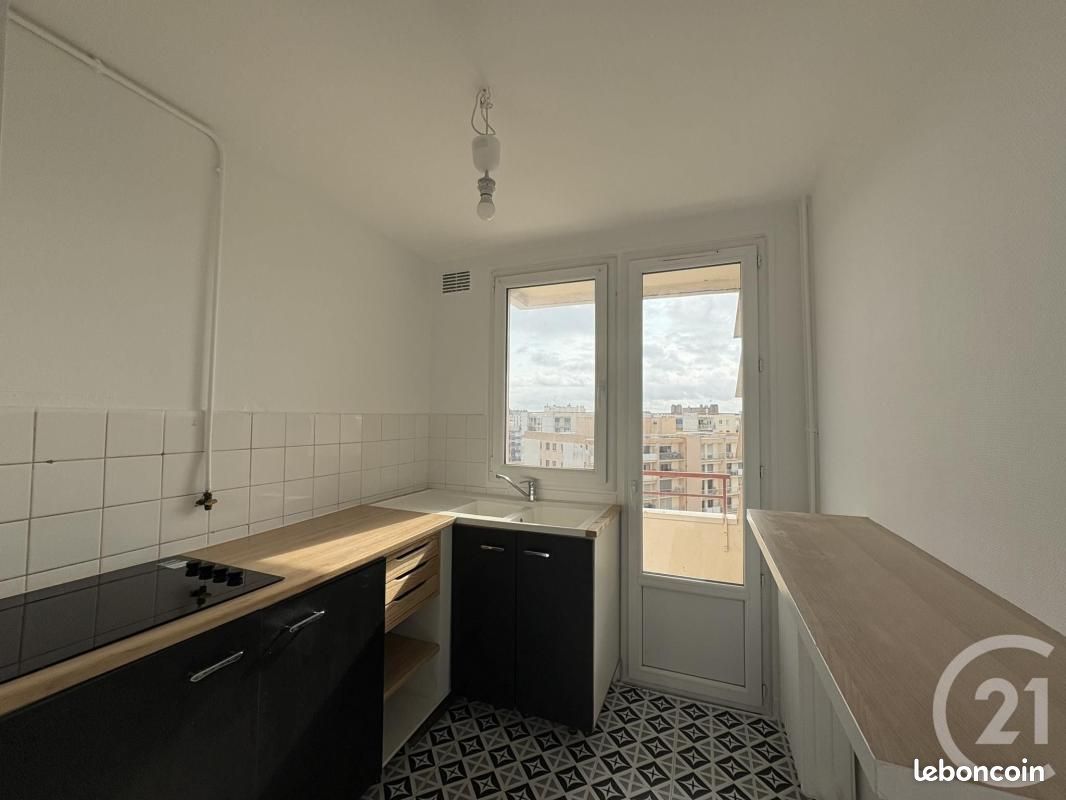 Appartement a louer melun - 4 pièce(s) - 70 m2 - Surfyn