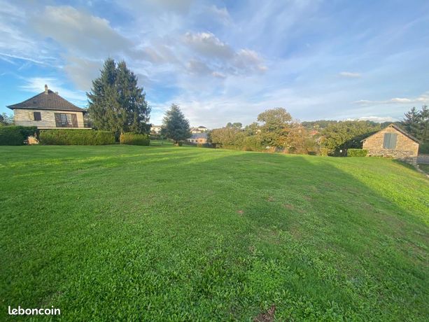 Terrain 1 399 m² Ussac