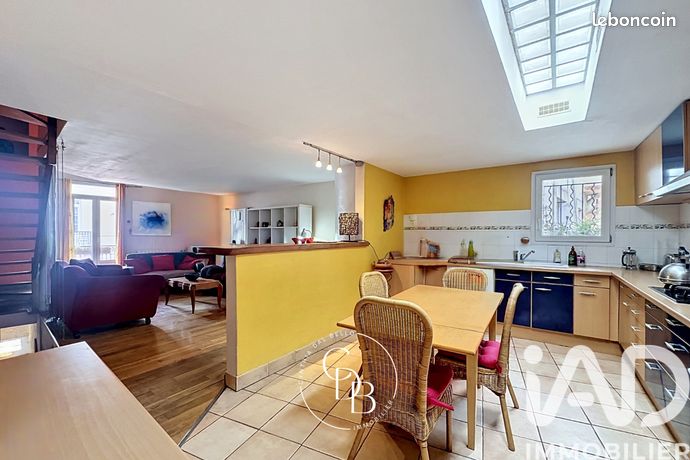 Maison de ville 5 pièces 141 m² — 6