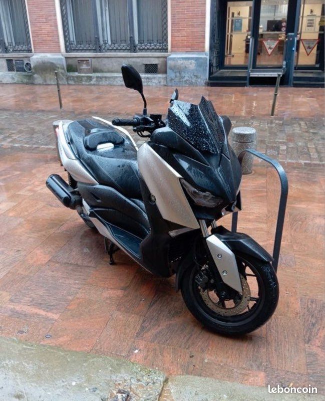 Xmax (image 2)