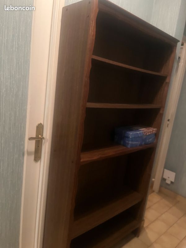 🪵 Bibliothèque en bois – Élégante et pratique (image 2)