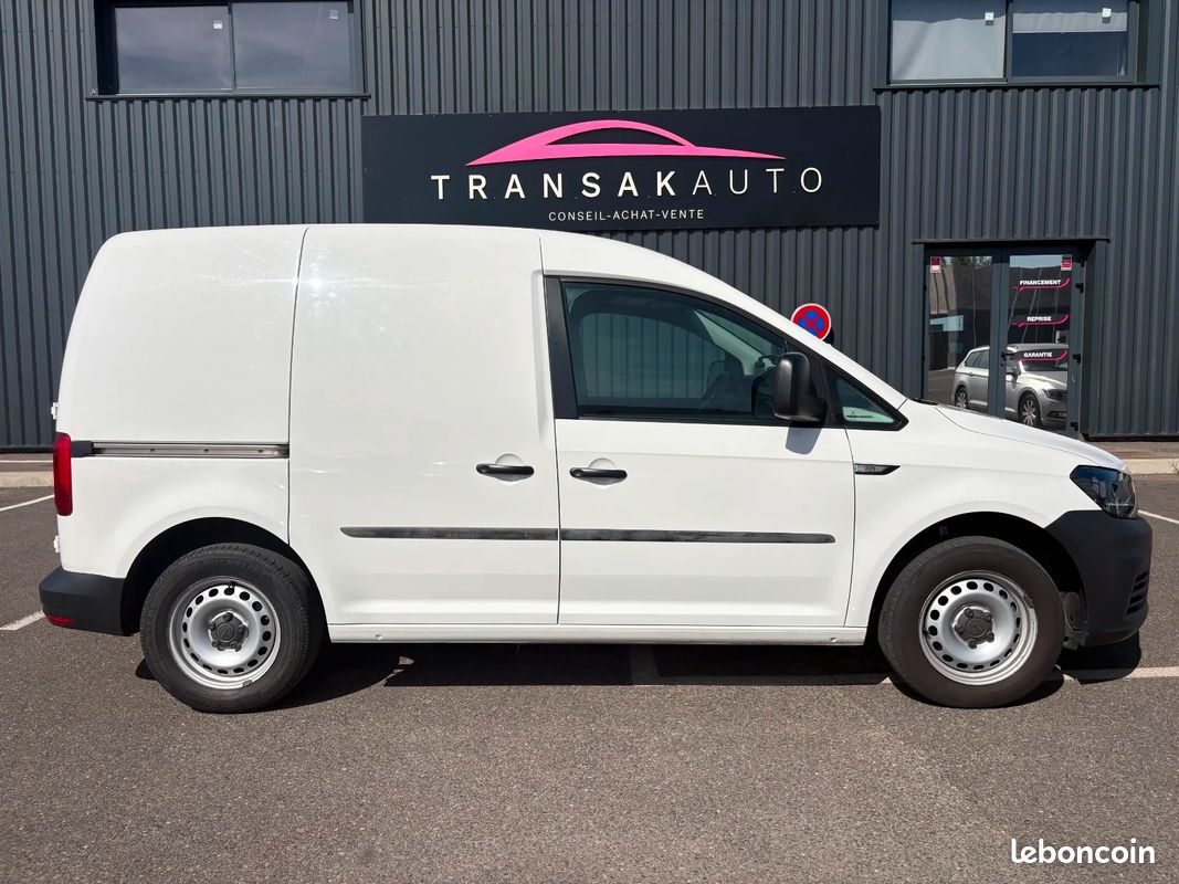 VOLKSWAGEN CADDY 2.0 TDI 102 Confortline *SUPPRESSION AD BLUE (image 2)