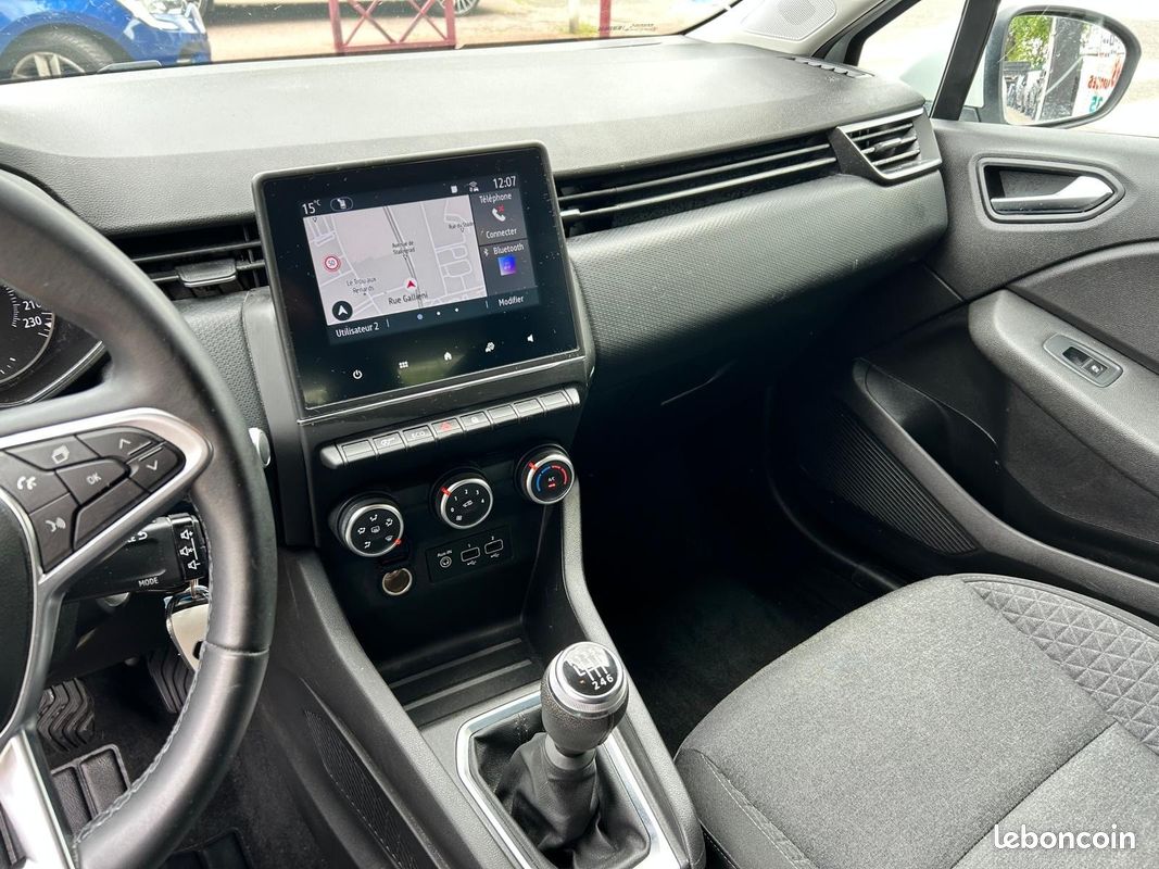 Renault clio v societe clio blue dci 85 air nav/gps/tva/credit possible (image 9)