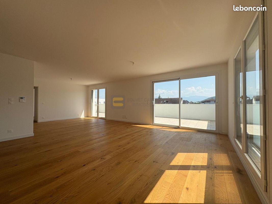 Appartement 5 pièces 114 m² · à Ambilly · 114 m² · 715 000 €