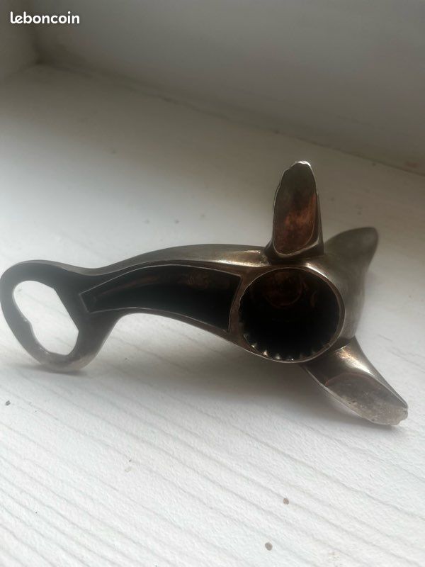 Décapsuleur otarie en métal années 60 (image 2)