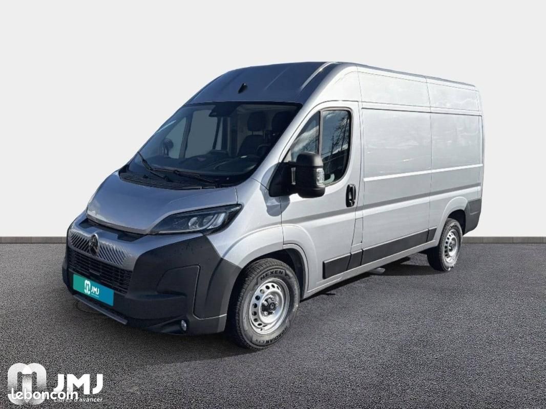 Citroën Jumper FOURGON TOLE 35 L2H2 140 S&S BVA8 (image 1)