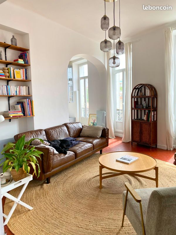Appartement 3 pièces 65 m² · à Marseille · 65 m² · 980 €