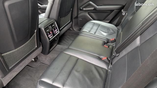 Porsche Cayenne 3.0 V6 440 ch Tiptronic BVA S (image 8)