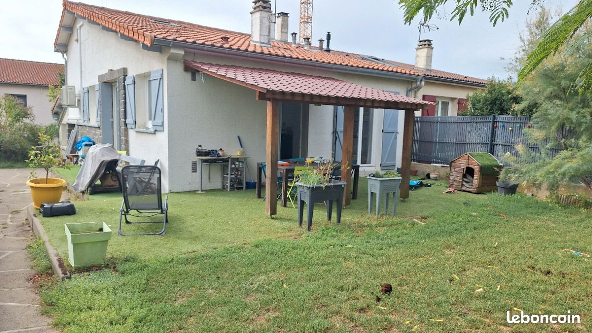 Maison 6 pièces 103 m² · à Cournon-d'Auvergne · 103 m² · 249 000 €