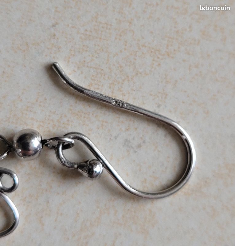 Boucles d'oreilles papillons argent (image 3)