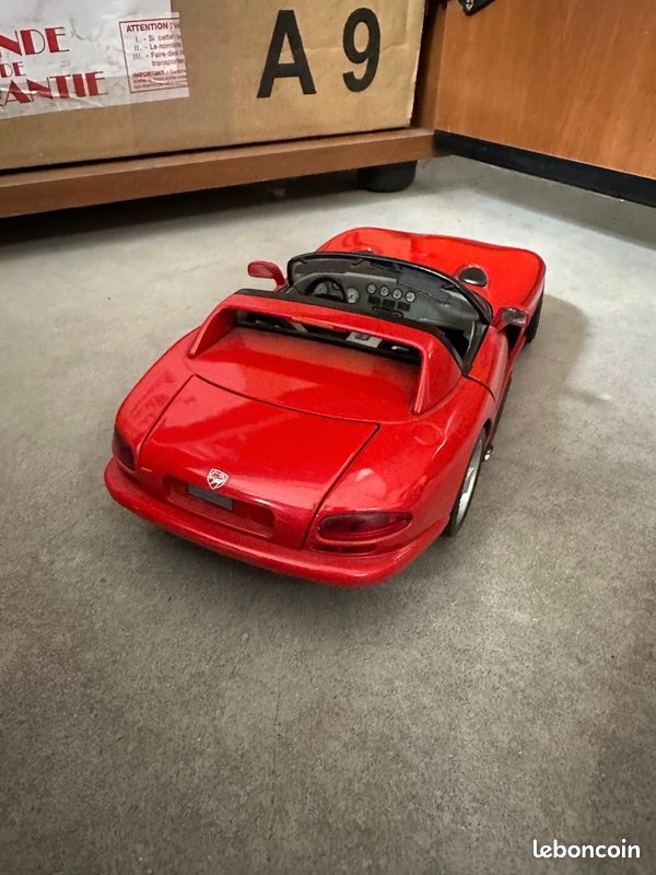 Bburago Dodge Viper RT/10 (Gebraucht) in Lachen SZ für CHF 1 – mit