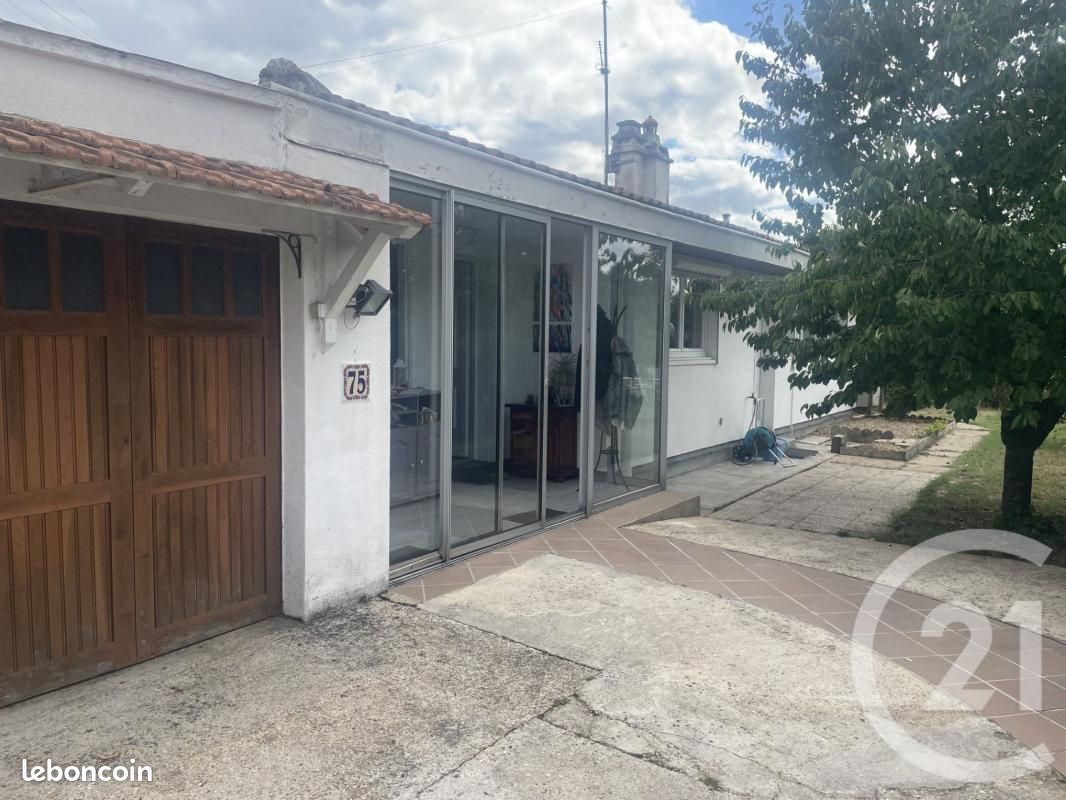 Maison 3 pièces 102 m² · à Dangé-Saint-Romain · 102 m² · 134 540 €