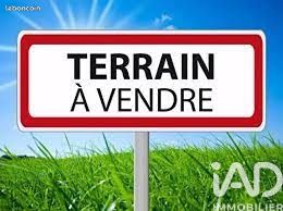 Terrain 771 m² Taugon