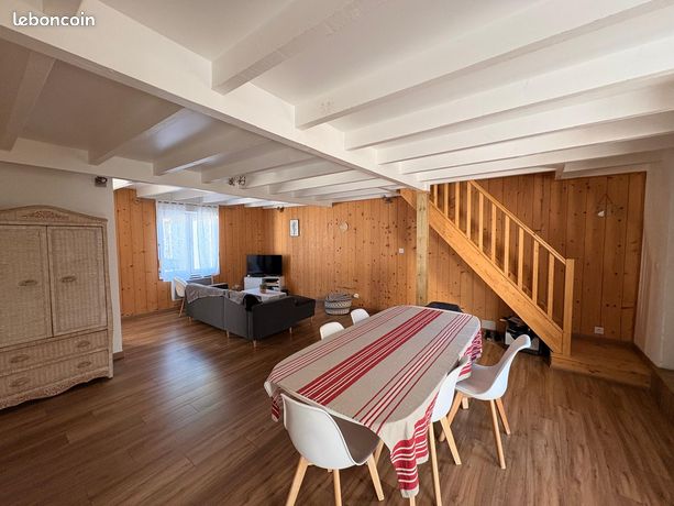 Echoppe bordelaise meublée 80m² — 2