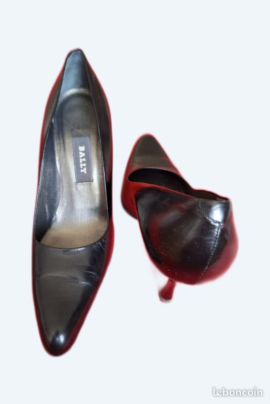 Escarpins BALLY cuir noir Chaussures
