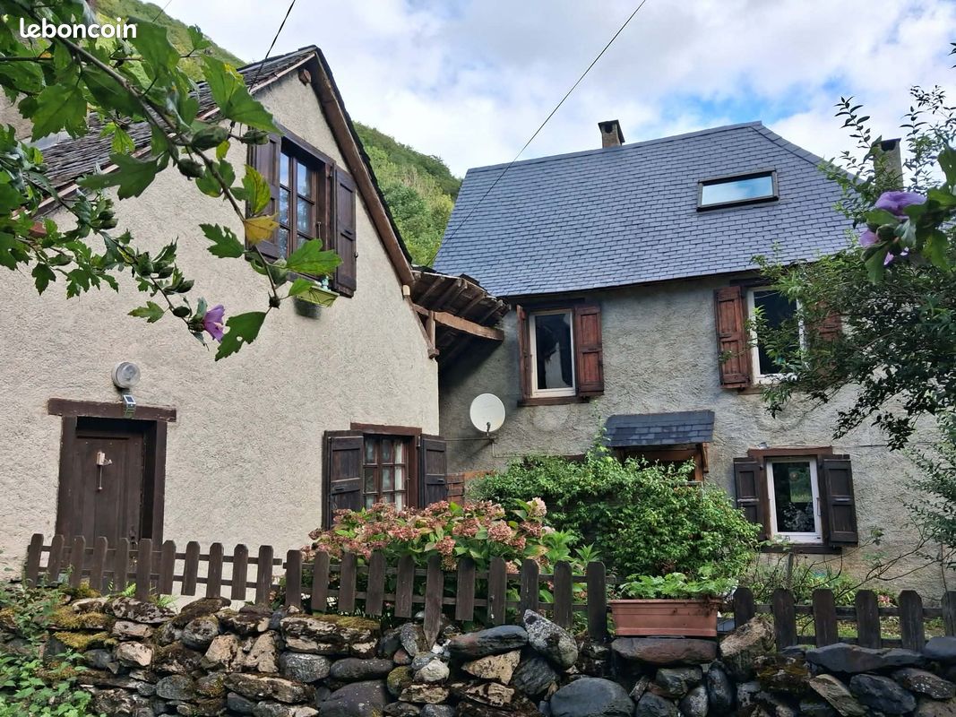 Maison 6 pièces 124 m² · à Bonac-Irazein · 124 m² · 170 000 €