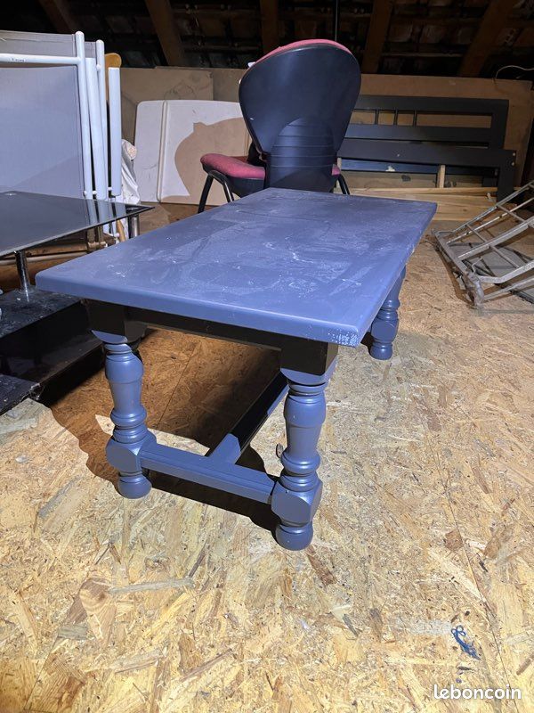 Table basse en bois (image 1)