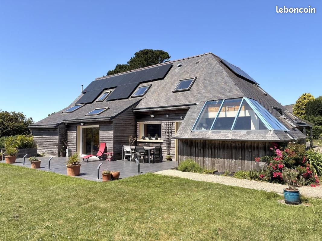 Maison 8 pièces 198 m² · à Trégastel · 198 m² · 597 400 €