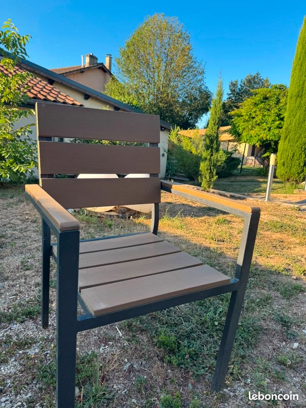 Chaises d'extérieur (image 2)