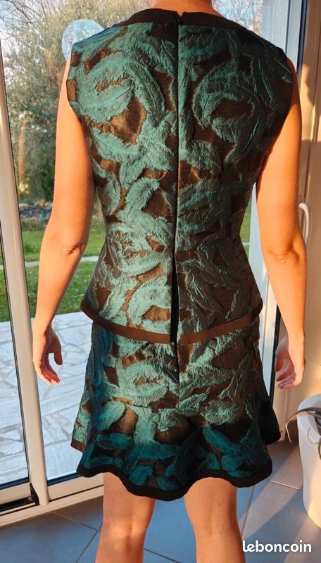 Robe de soirée BCBGmaxazria taille S (image 2)