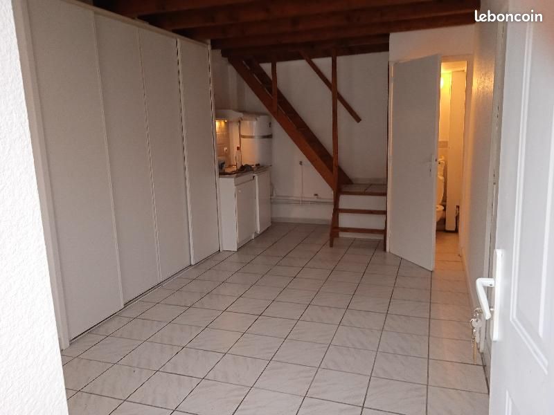 Maison a louer begles - 2 pièce(s) - 36 m2 - Surfyn