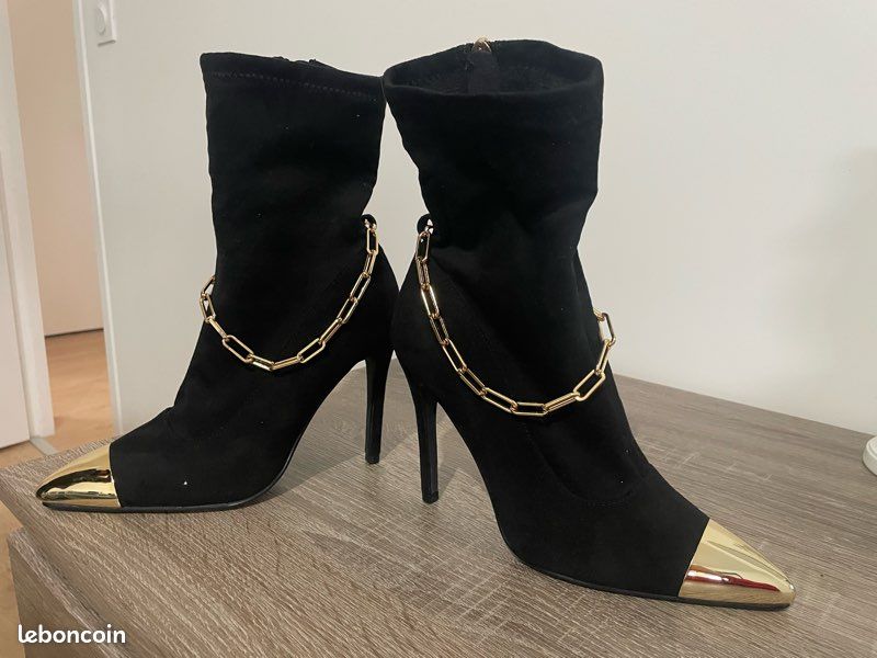 Chaussures à talons (image 1)