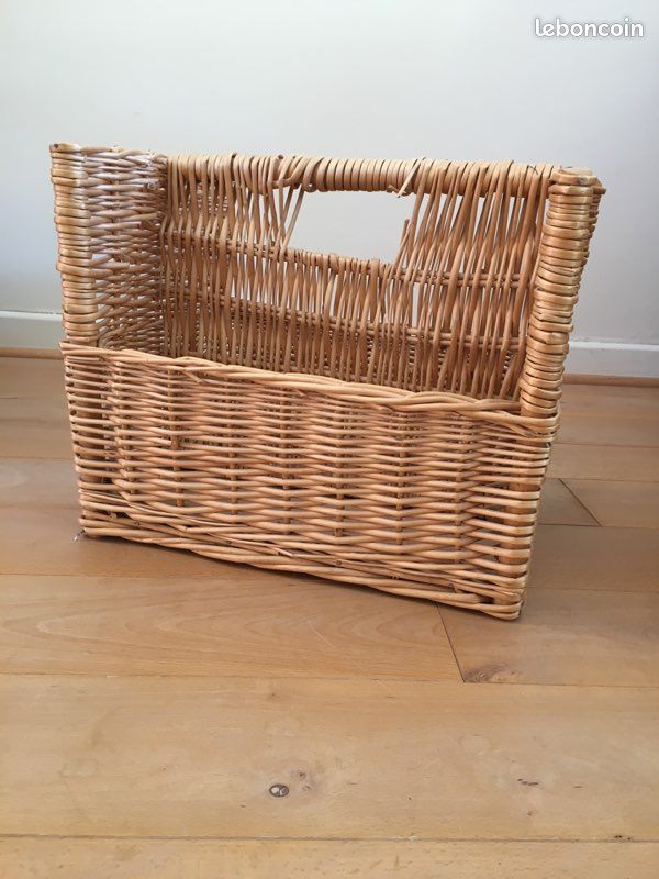 Joli porte revues en bois tressé (image 1)