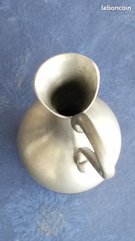 Joli vase étain élégant, idéal décoration ou soliflore, hauteur 18 cm (image 3)