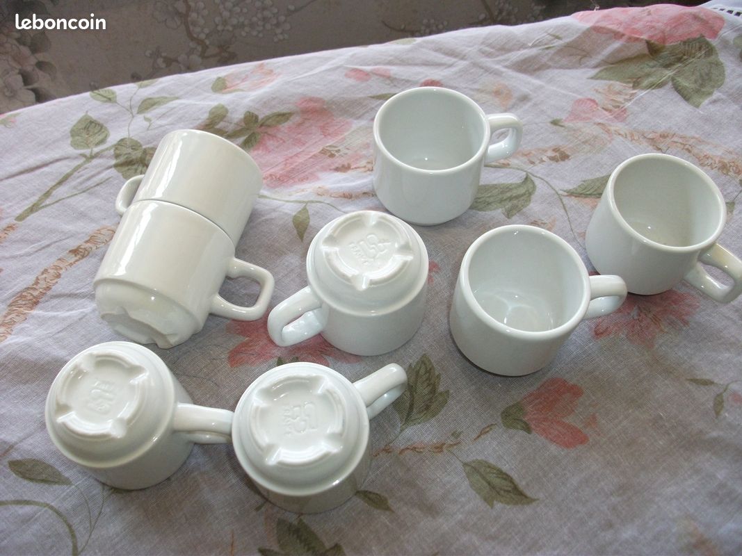 Lot de 6 tasses expresso, vintage- porcelaine blanche-TBE (image 2)