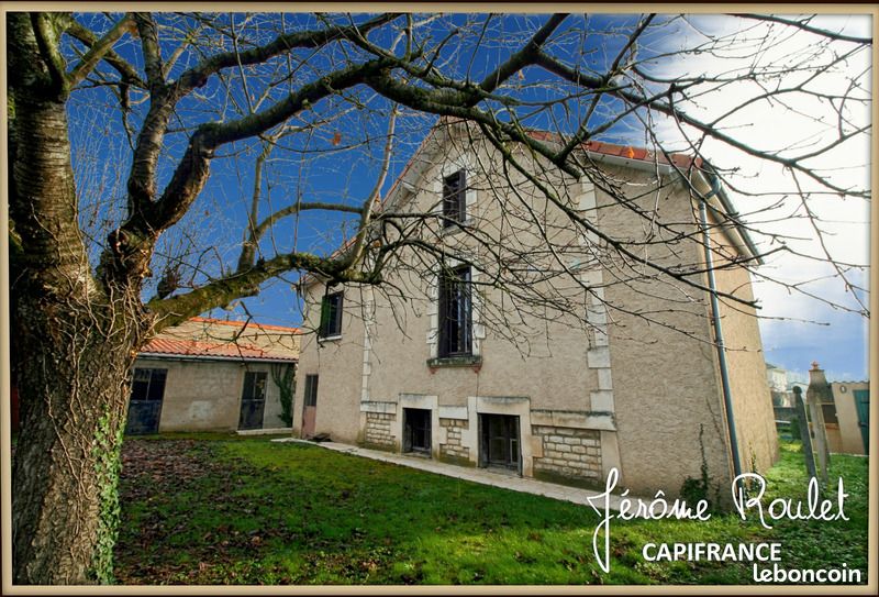 Maison 7 pièces 139 m² - Chasseneuil-du-Poitou 86360 (image principale 0)