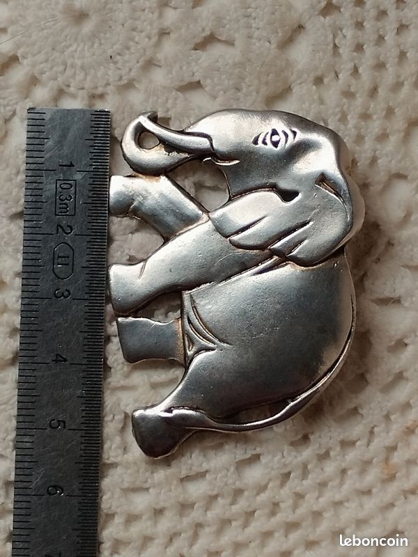 Bijou alliage argenté broche créateur barrette cactus brooch