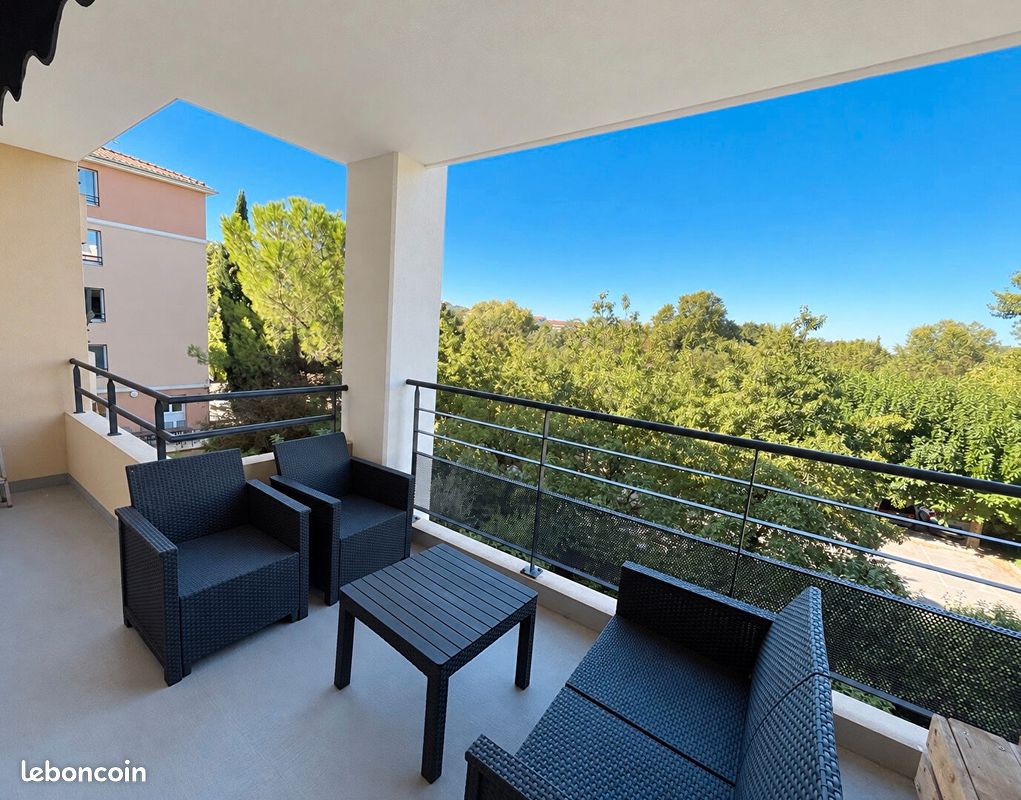 Appartement 3 pièces 68 m² · à Aix-en-Provence · 68 m² · 1 396 €/mois