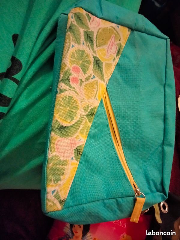 Trousse de toilette (image 1)