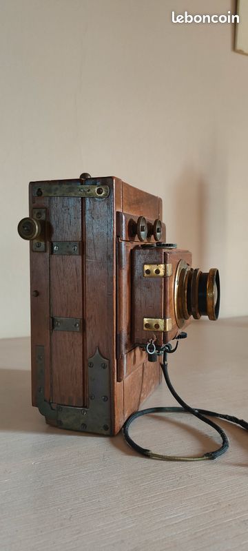 Appareil Photo Ancien à Soufflet – Marque Photo Sport Paris, Vintage Collection