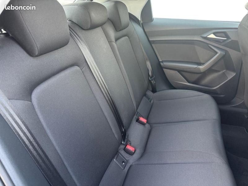 Audi A1 Sportback 30 TFSI 116ch Design (image 8)