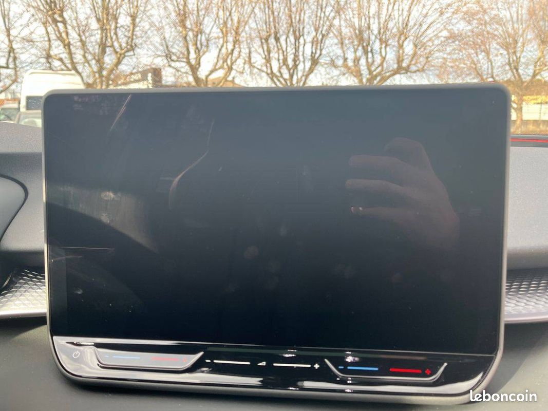 CUPRA Terramar 1.5 eHybrid 272 ch DSG6 VZ (image 18)