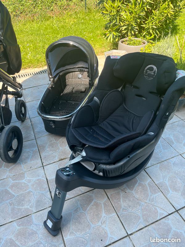 Lot de deux sièges bébé et une poussette multifonctions avec landau (équipements en cuir) (image 4)