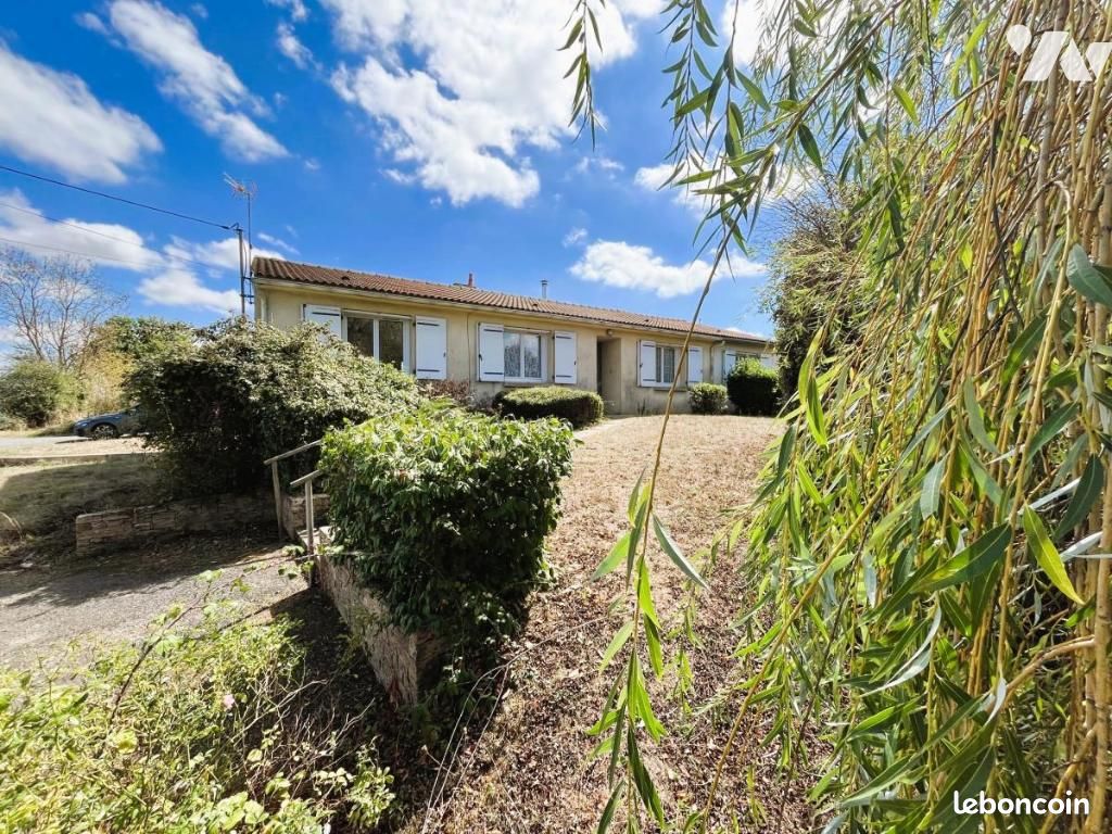 Maison 6 pièces 131 m² · à Les Herbiers · 131 m² · 231 000 €